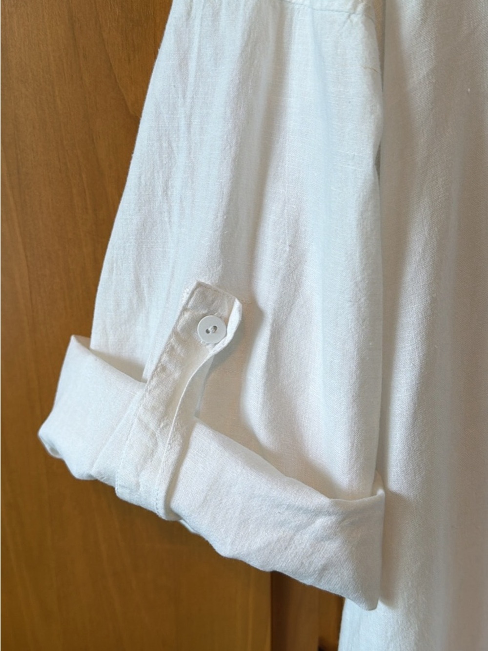In Wear White Button-Front Linen Tunic - Picture 3 of 6